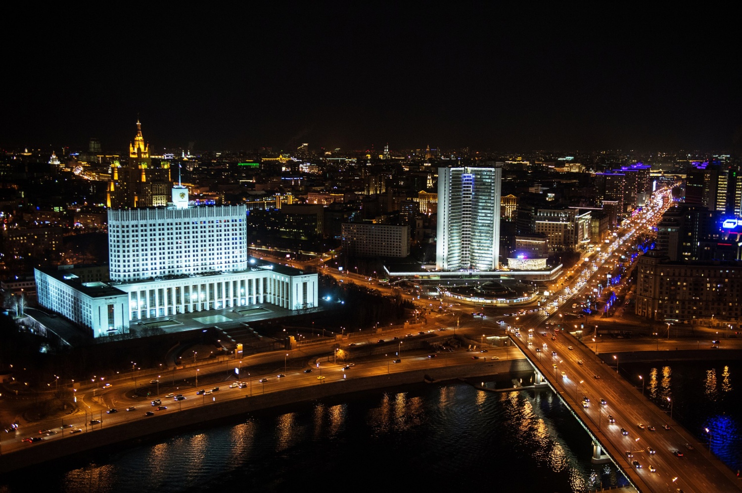 Правительство рф в москве